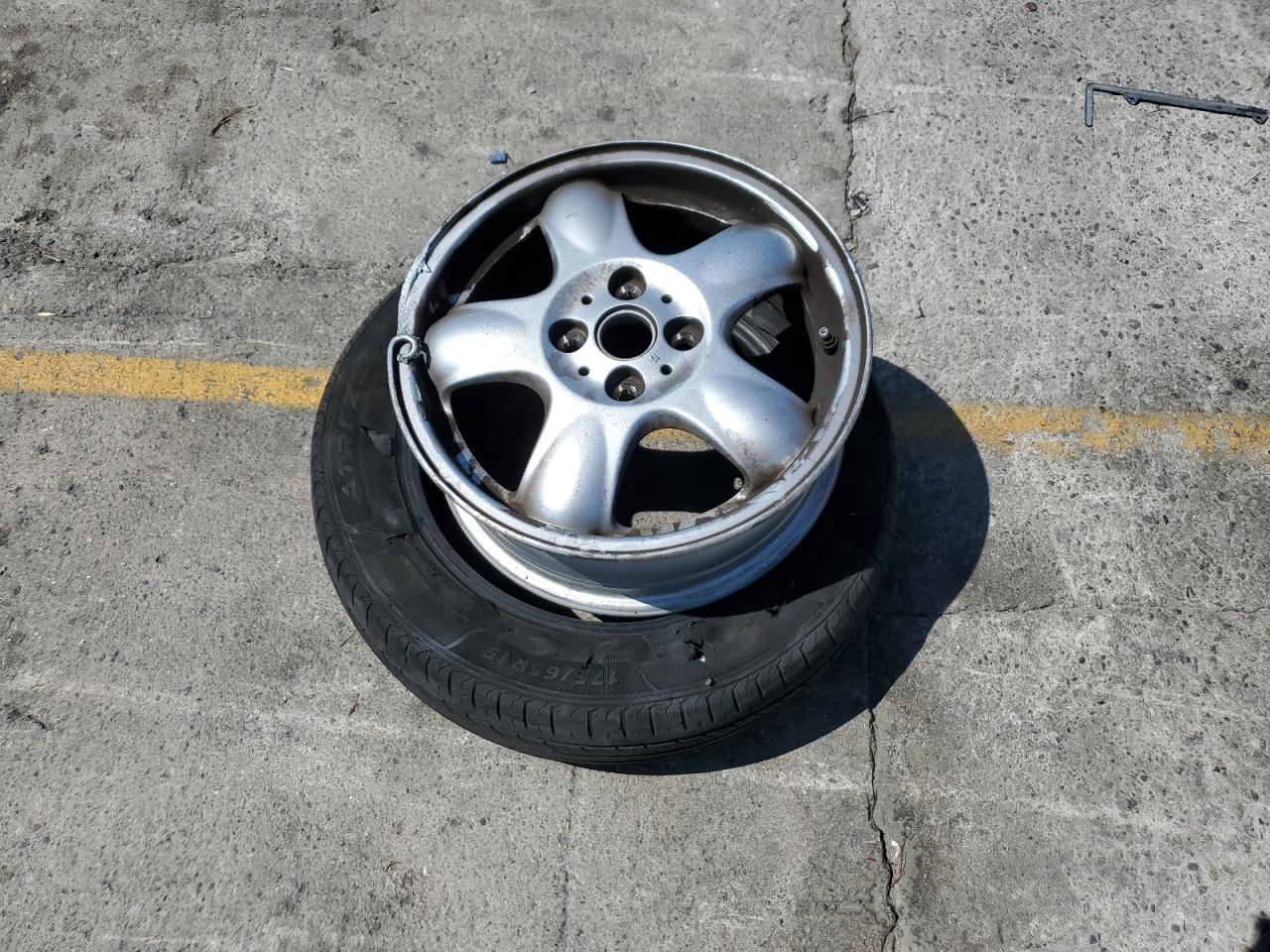 2007 Mini Cooper VIN: WMWMF33547TT57440 Lot: 70872765