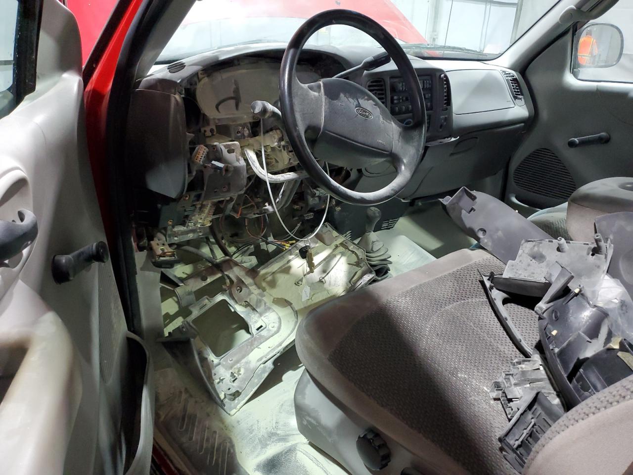 2000 Ford F150 VIN: 1FTPF18L2YNA25370 Lot: 69598605