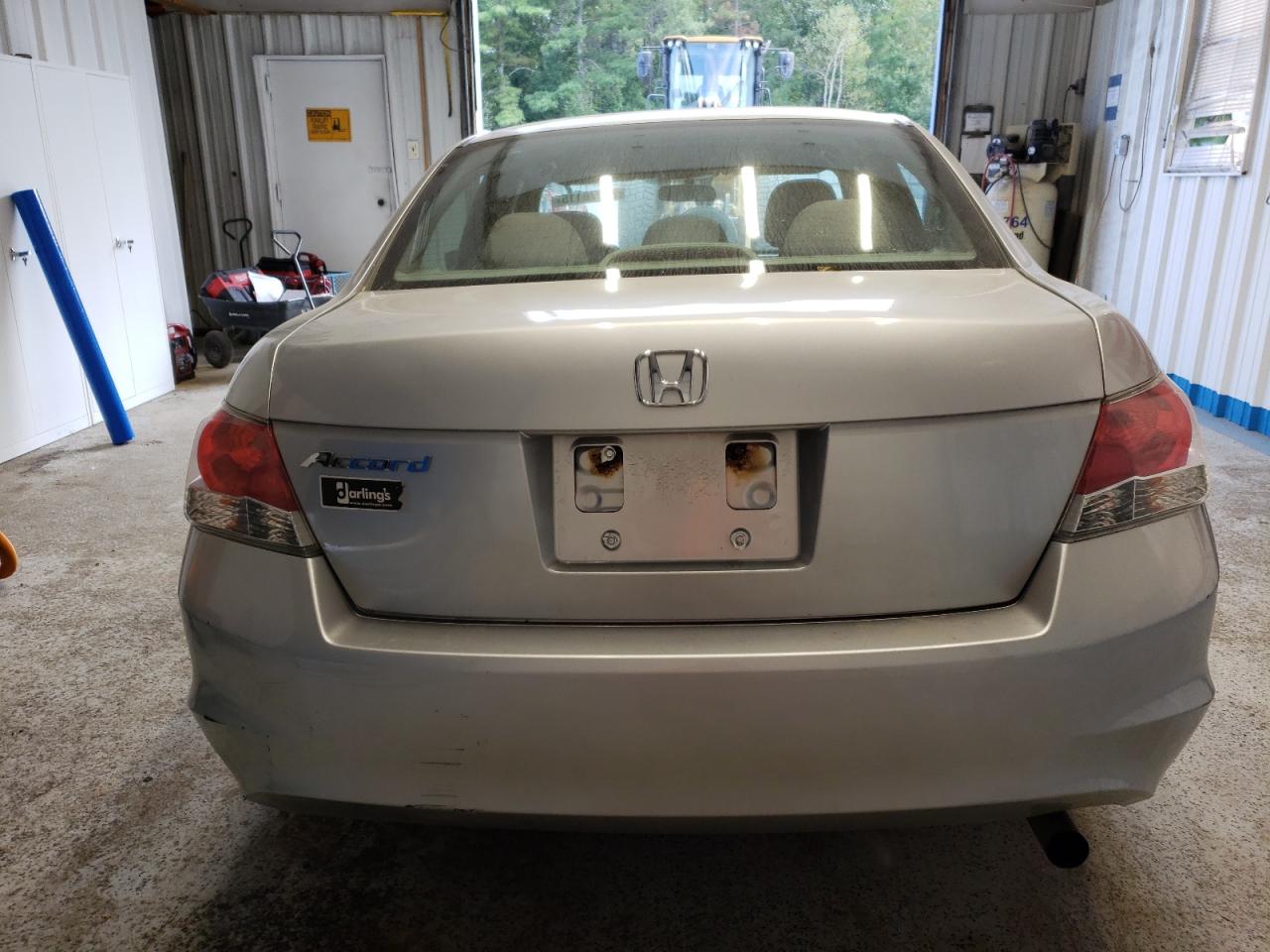 2010 Honda Accord Lx VIN: 1HGCP2F32AA064558 Lot: 70276115