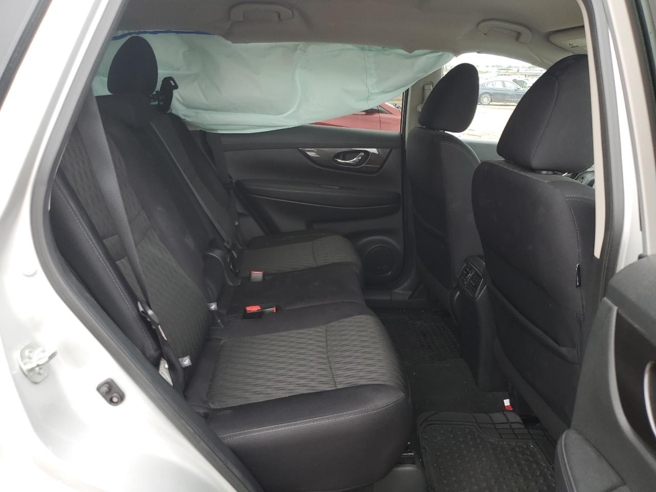 2019 Nissan Rogue S VIN: 5N1AT2MT5KC773992 Lot: 69376115