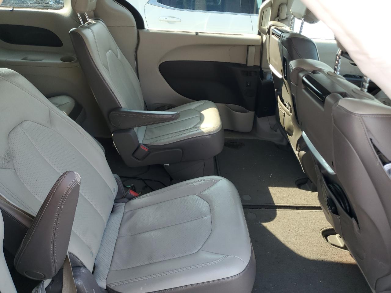 2017 Chrysler Pacifica Touring L Plus VIN: 2C4RC1EG3HR560610 Lot: 66078495