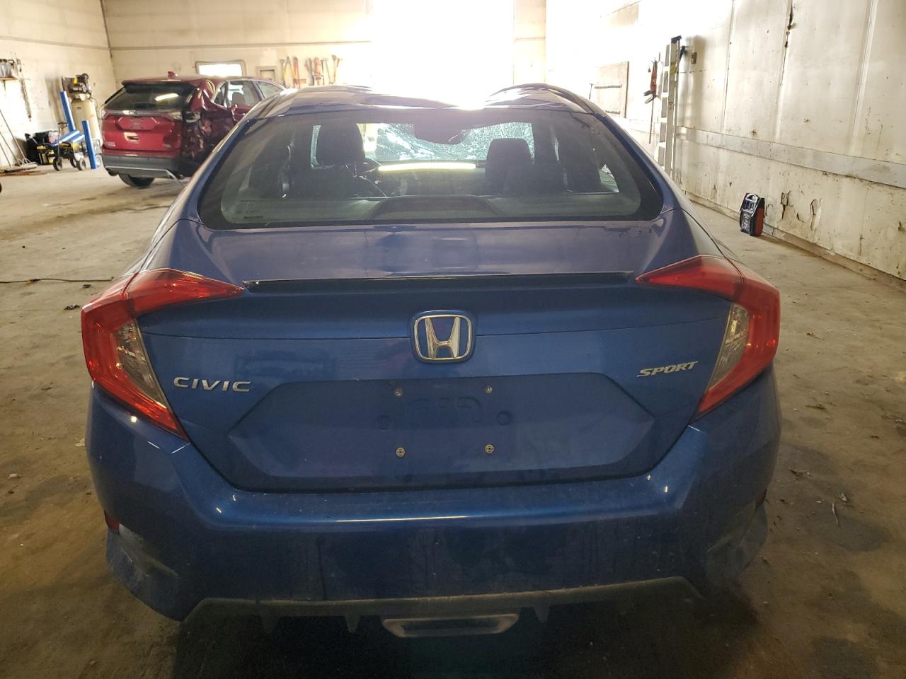 2019 Honda Civic Sport VIN: 2HGFC2E87KH556933 Lot: 69813135