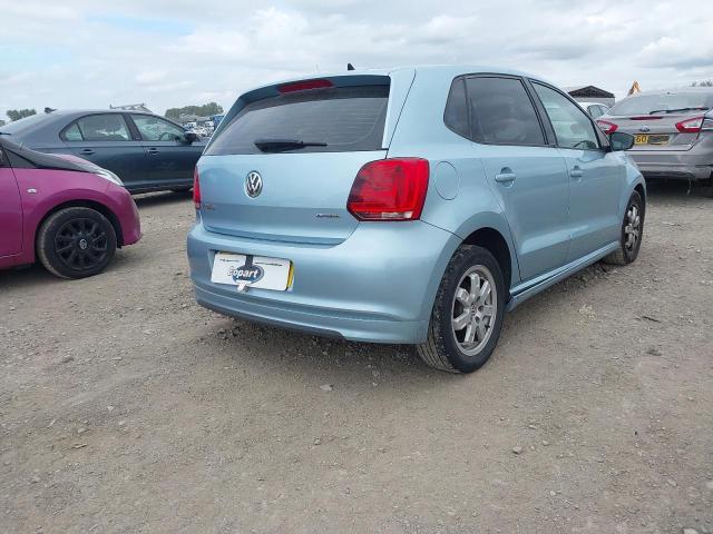 2011 VOLKSWAGEN POLO BLUEM