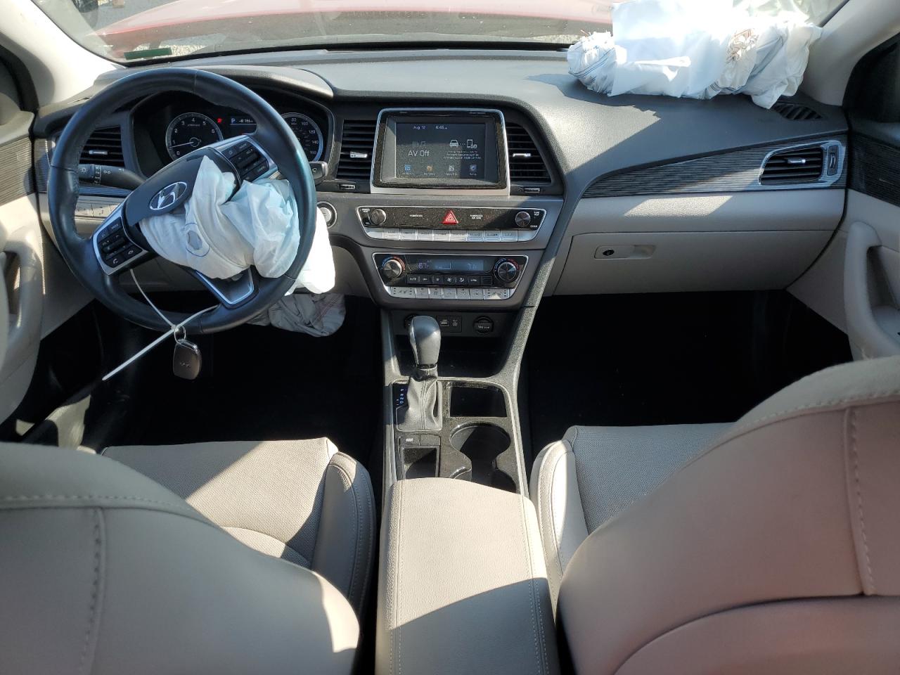 2018 Hyundai Sonata Sport VIN: 5NPE34AF6JH671135 Lot: 68767795