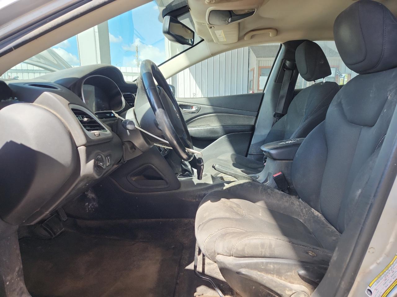 2013 Dodge Dart Sxt VIN: 1C3CDFBA0DD334252 Lot: 70015725