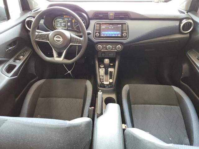  NISSAN VERSA 2025 Серебристый