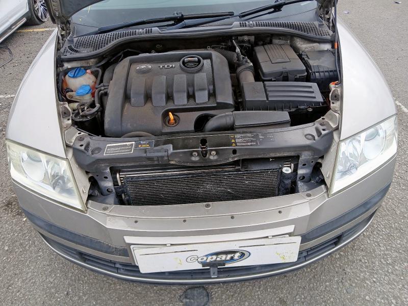 2009 SKODA OCTAVIA AMBIENTE