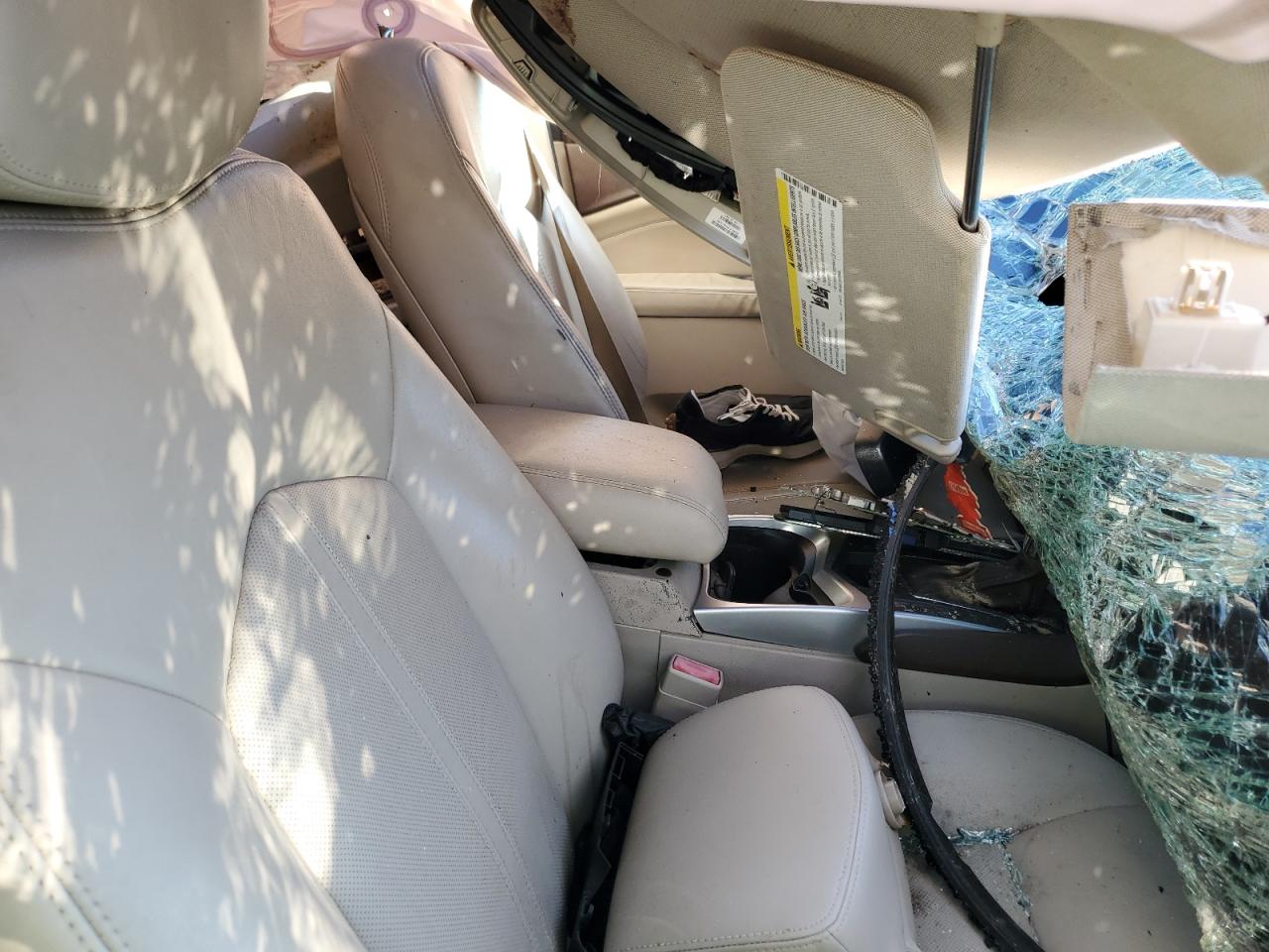 2012 Cadillac Srx Luxury Collection VIN: 3GYFNAE3XCS526728 Lot: 70337025