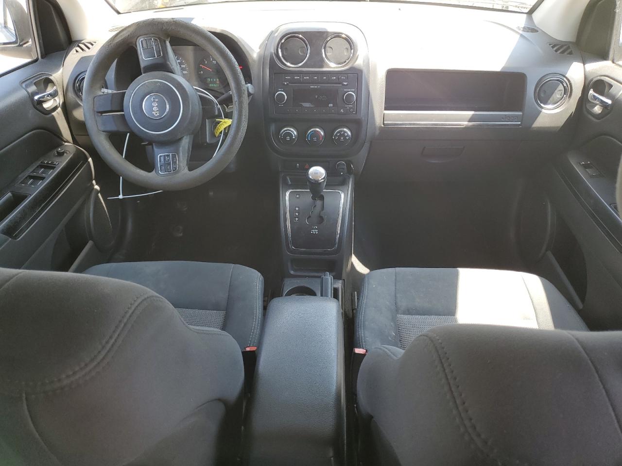 2011 Jeep Compass Sport VIN: 1J4NT1FA0BD137755 Lot: 69515235