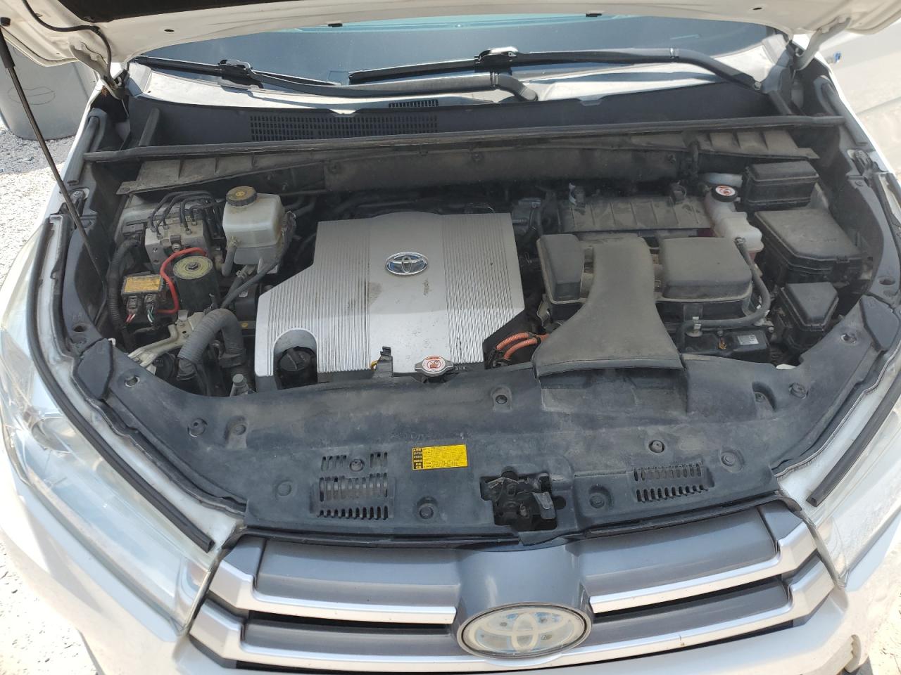 2018 Toyota Highlander Hybrid VIN: 5TDJGRFH1JS046727 Lot: 64011775