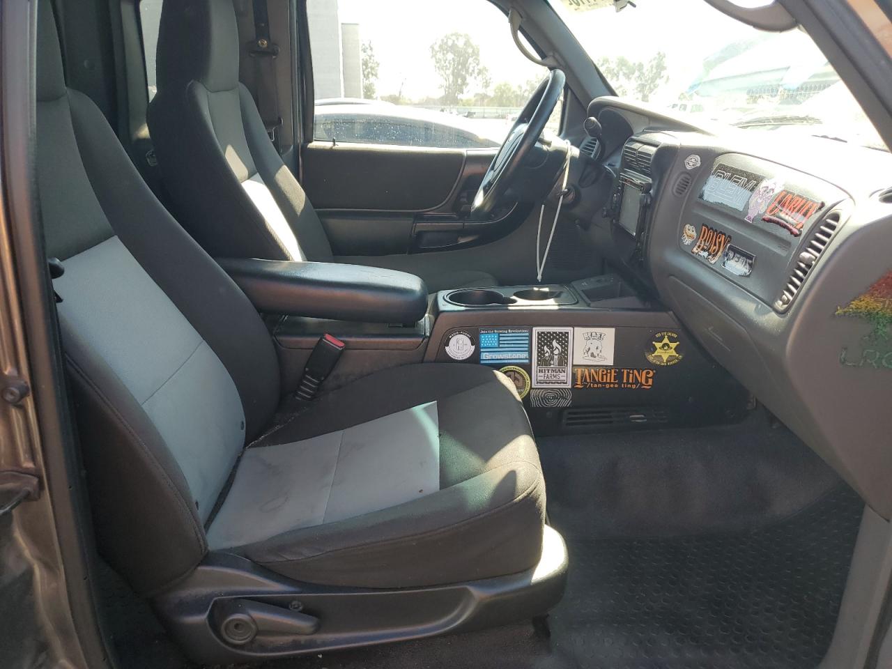 2004 Ford Ranger Super Cab VIN: 1FTYR44U34PB54499 Lot: 70604415