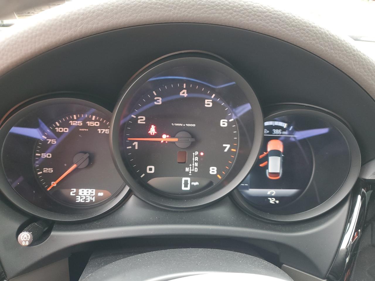 2019 Porsche Macan VIN: WP1AA2A54KLB03543 Lot: 68720885