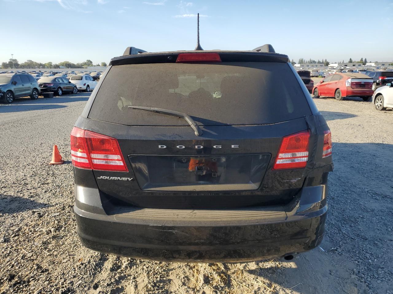 2018 Dodge Journey Se VIN: 3C4PDCAB7JT528403 Lot: 69846535