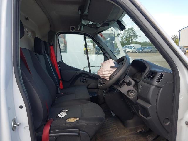 2023 RENAULT TRUCKS MASTER 35 LWB 