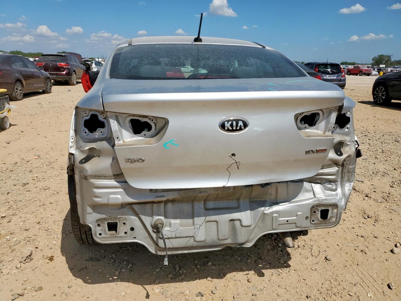 2013 Kia Rio Ex VIN: KNADN4A3XD6245942 Lot: 71001155