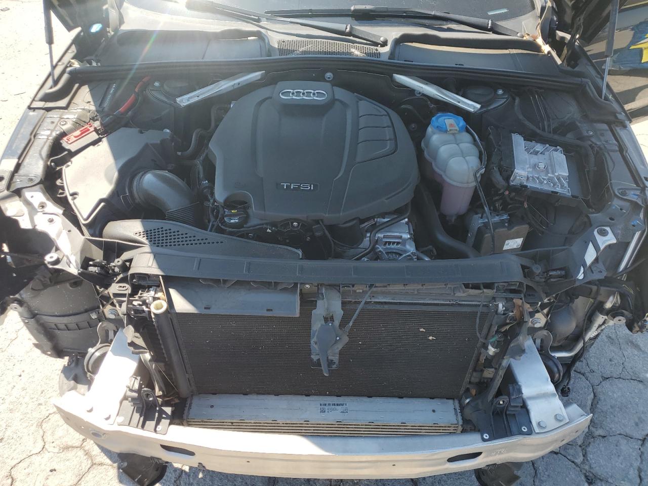 2019 Audi A4 Premium Plus VIN: WAUENAF41KA006598 Lot: 68769585