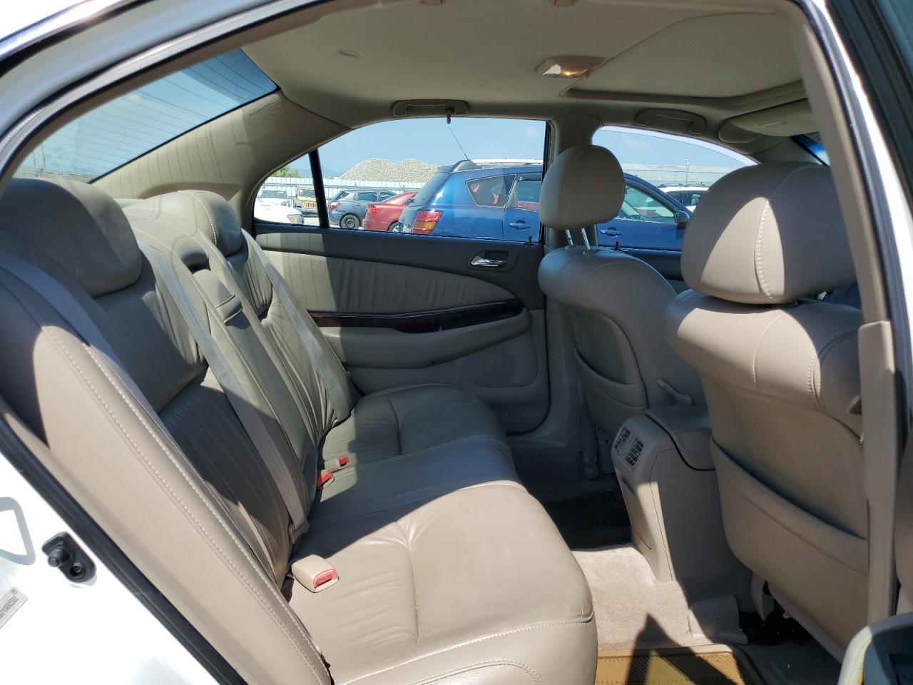 2000 Acura 3.2Tl VIN: 19UUA5661YA045561 Lot: 70389405