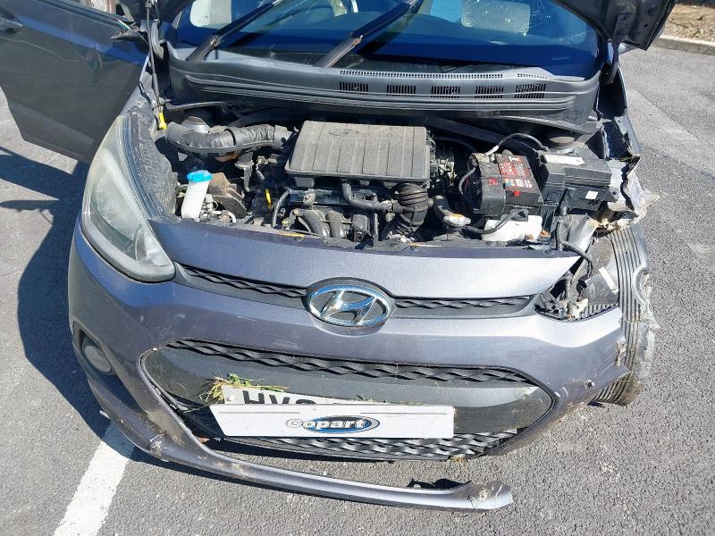 2014 HYUNDAI I10 SE