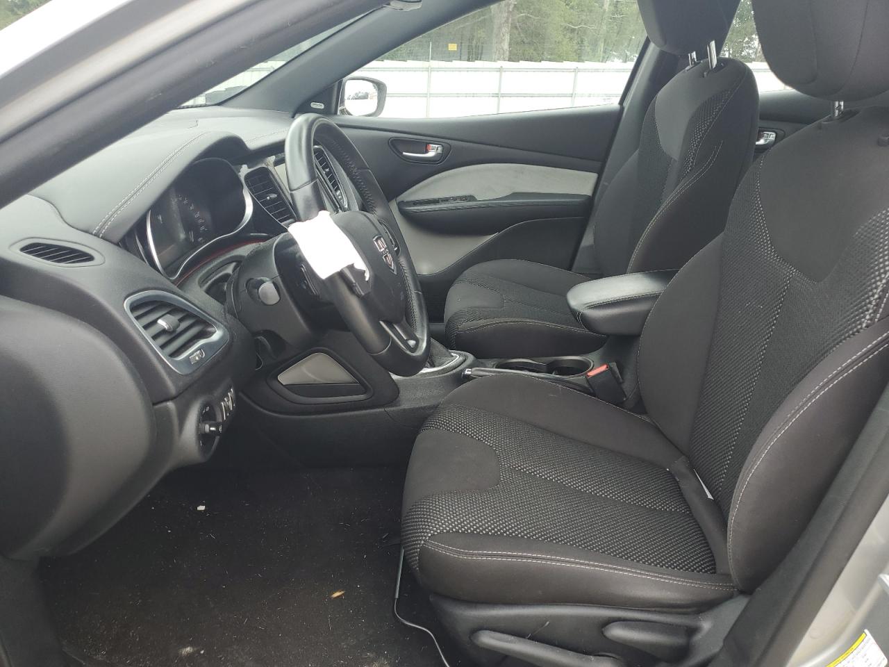 2015 Dodge Dart Sxt VIN: 1C3CDFBB2FD242118 Lot: 69846785