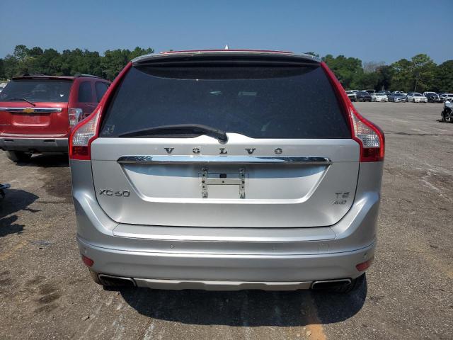  VOLVO XC60 2016 Серебристый