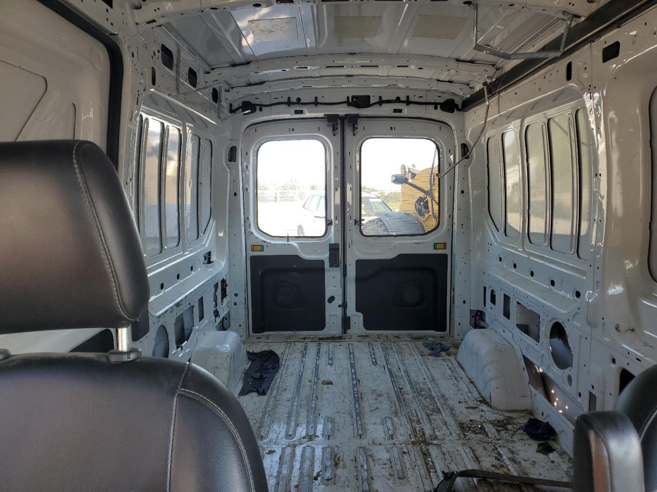 2021 Ford Transit T-250 VIN: 1FTBR1C89MKA31439 Lot: 70308255