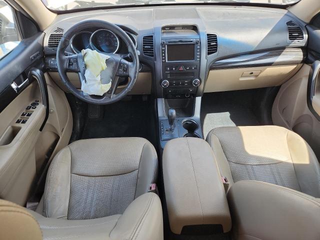  KIA SORENTO 2012 Kremowy