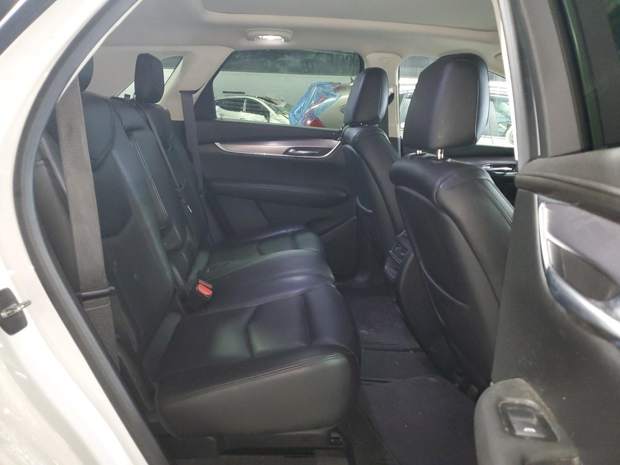 2018 Cadillac Xt5 Luxury VIN: 1GYKNCRS0JZ135745 Lot: 69428365