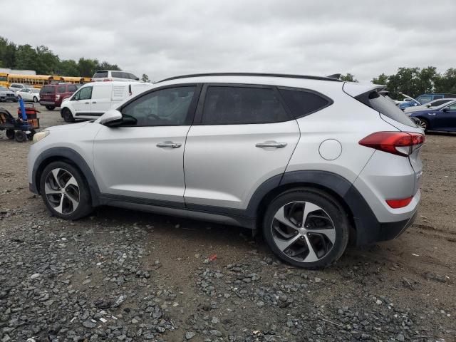 Parquets HYUNDAI TUCSON 2016 Srebrny