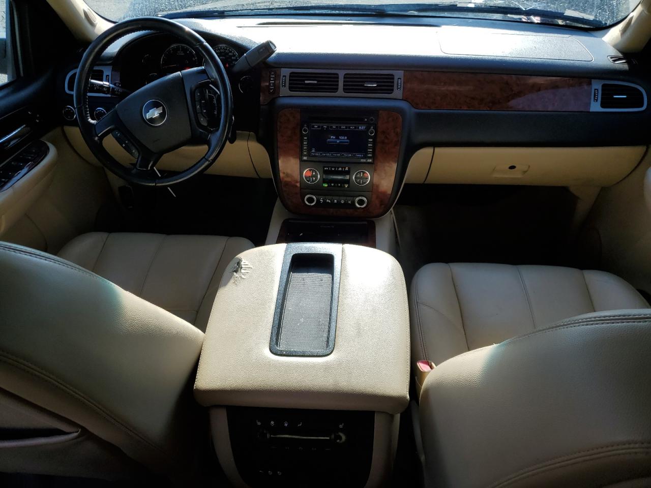 2008 Chevrolet Suburban K1500 Ls VIN: 3GNFK16388G198756 Lot: 71274315