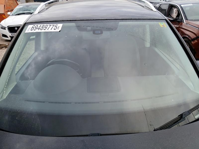 2011 VOLKSWAGEN TOURAN SE