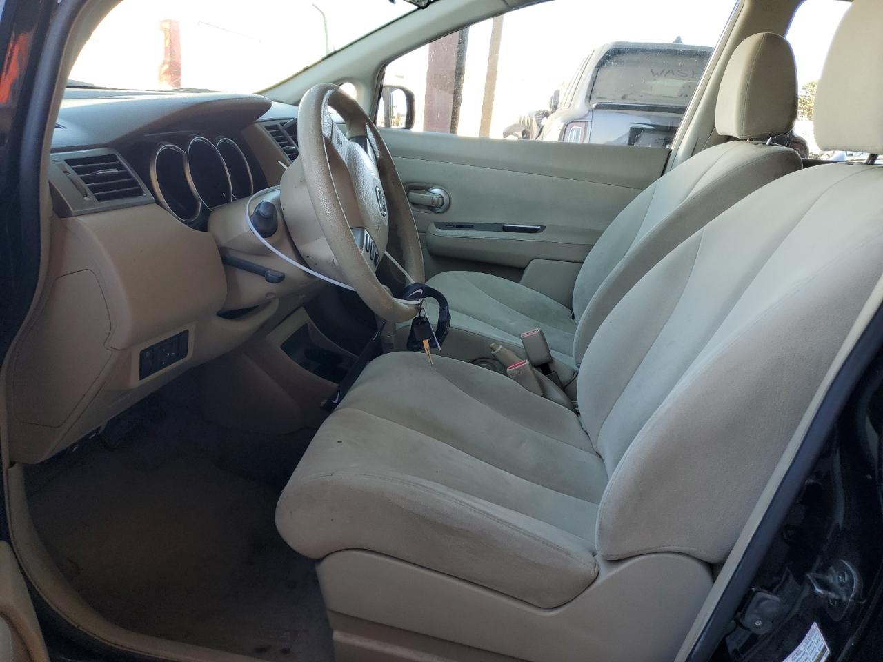 2008 Nissan Versa S VIN: 3N1BC13E48L429320 Lot: 69416285