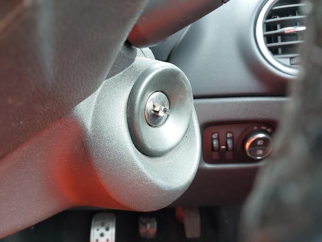 2010 VAUXHALL CORSA SXI