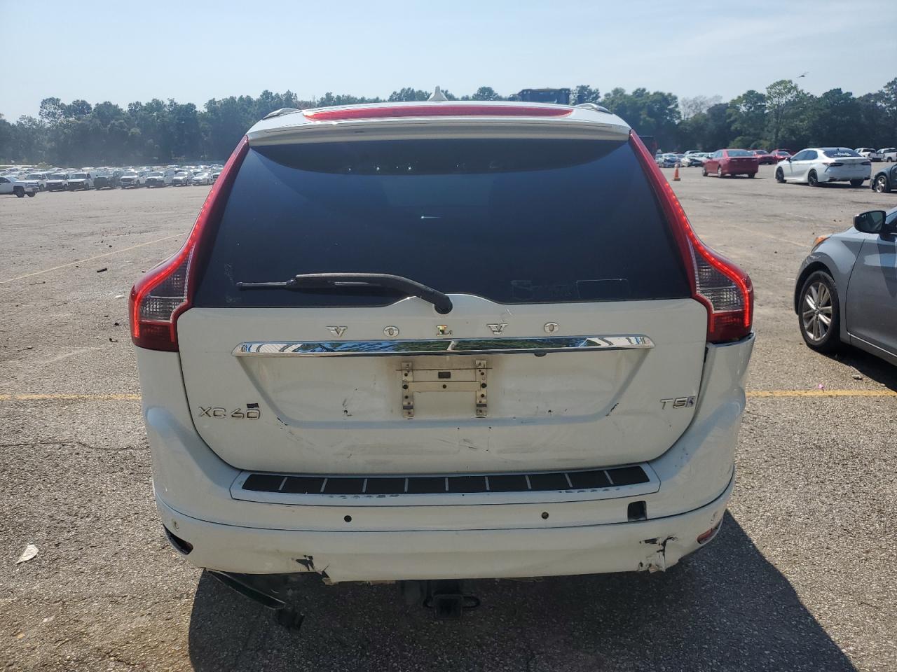 2016 Volvo Xc60 T5 Platinum VIN: YV440MDM7G2822599 Lot: 70545965