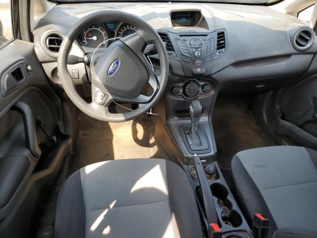  FORD FIESTA 2016 Черный