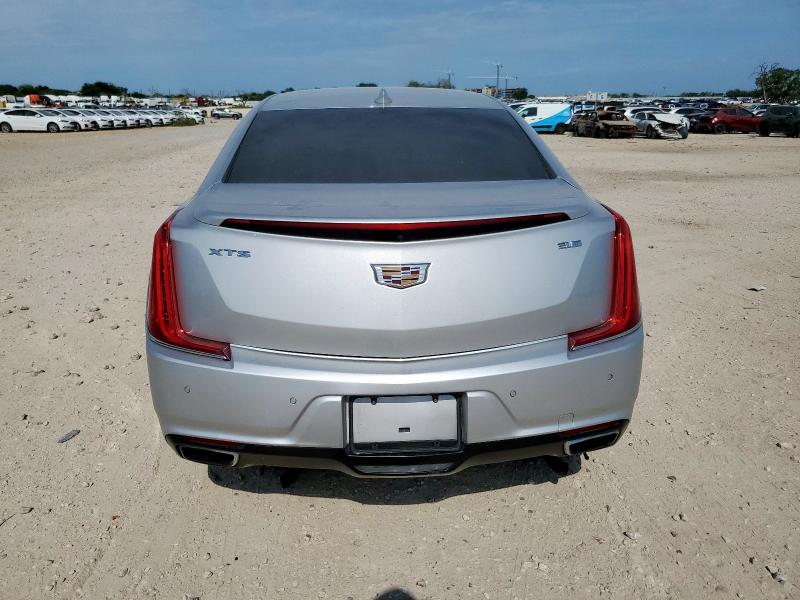  CADILLAC XTS 2019 Серебристый