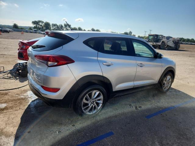  HYUNDAI TUCSON 2018 Серебристый