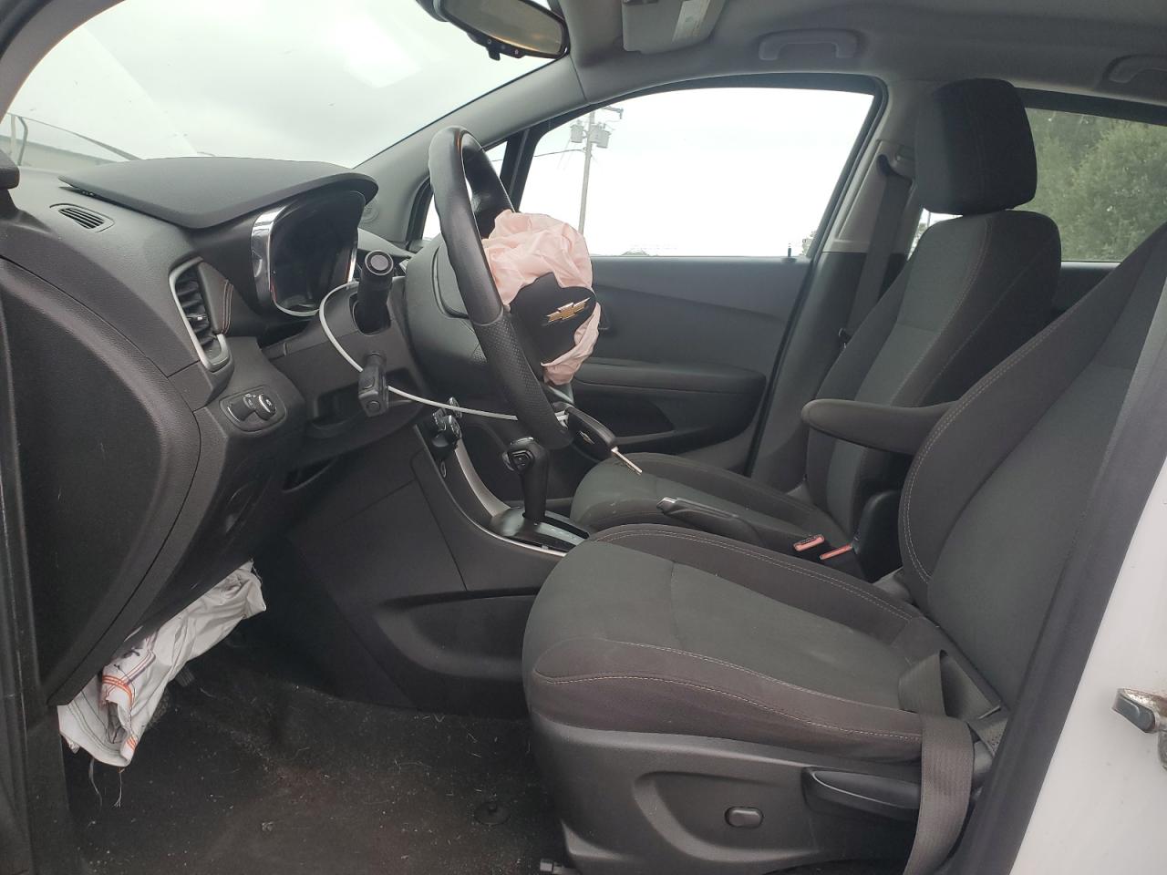 2019 Chevrolet Trax Ls VIN: 3GNCJKSB5KL346031 Lot: 69294825