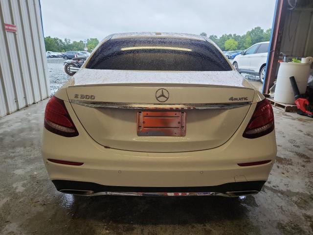  MERCEDES-BENZ E-CLASS 2017 Белы