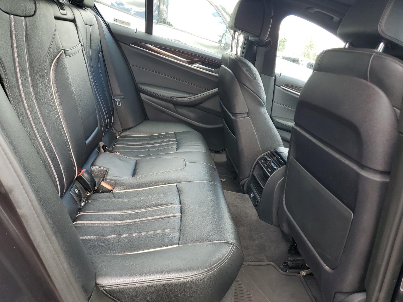 2018 BMW 530 Xi VIN: WBAJA7C54JWA71878 Lot: 70438035