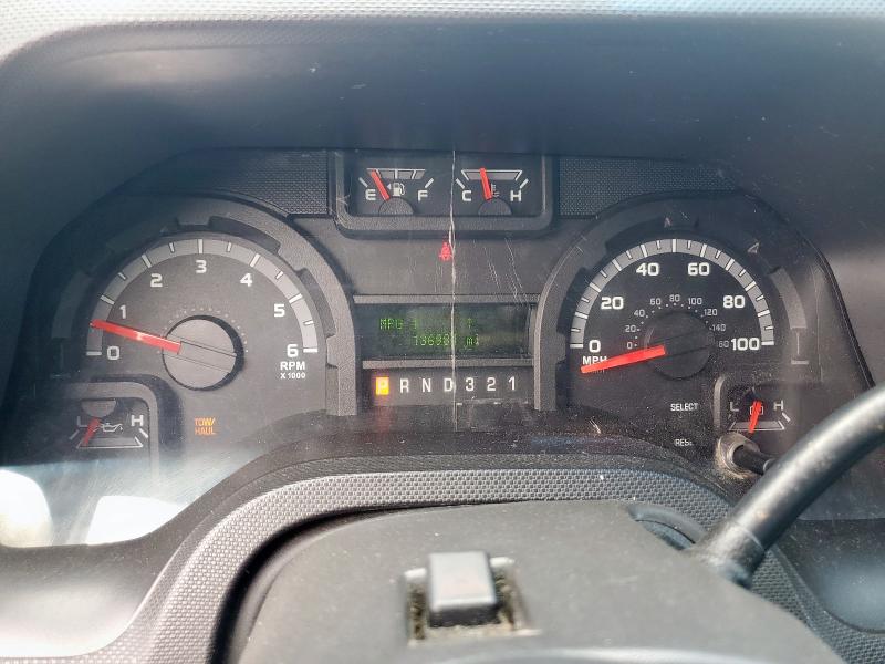 2011 FORD ECONOLINE - TRUCKS