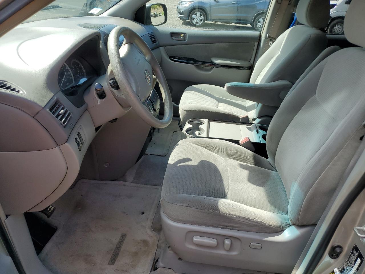 2005 Toyota Sienna Ce VIN: 5TDZA23C75S317106 Lot: 69550465