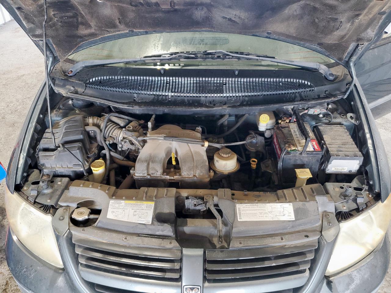 2005 Dodge Caravan Se VIN: 1D4GP25B05B240213 Lot: 69103575