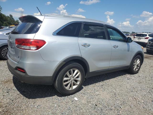  KIA SORENTO 2016 Srebrny