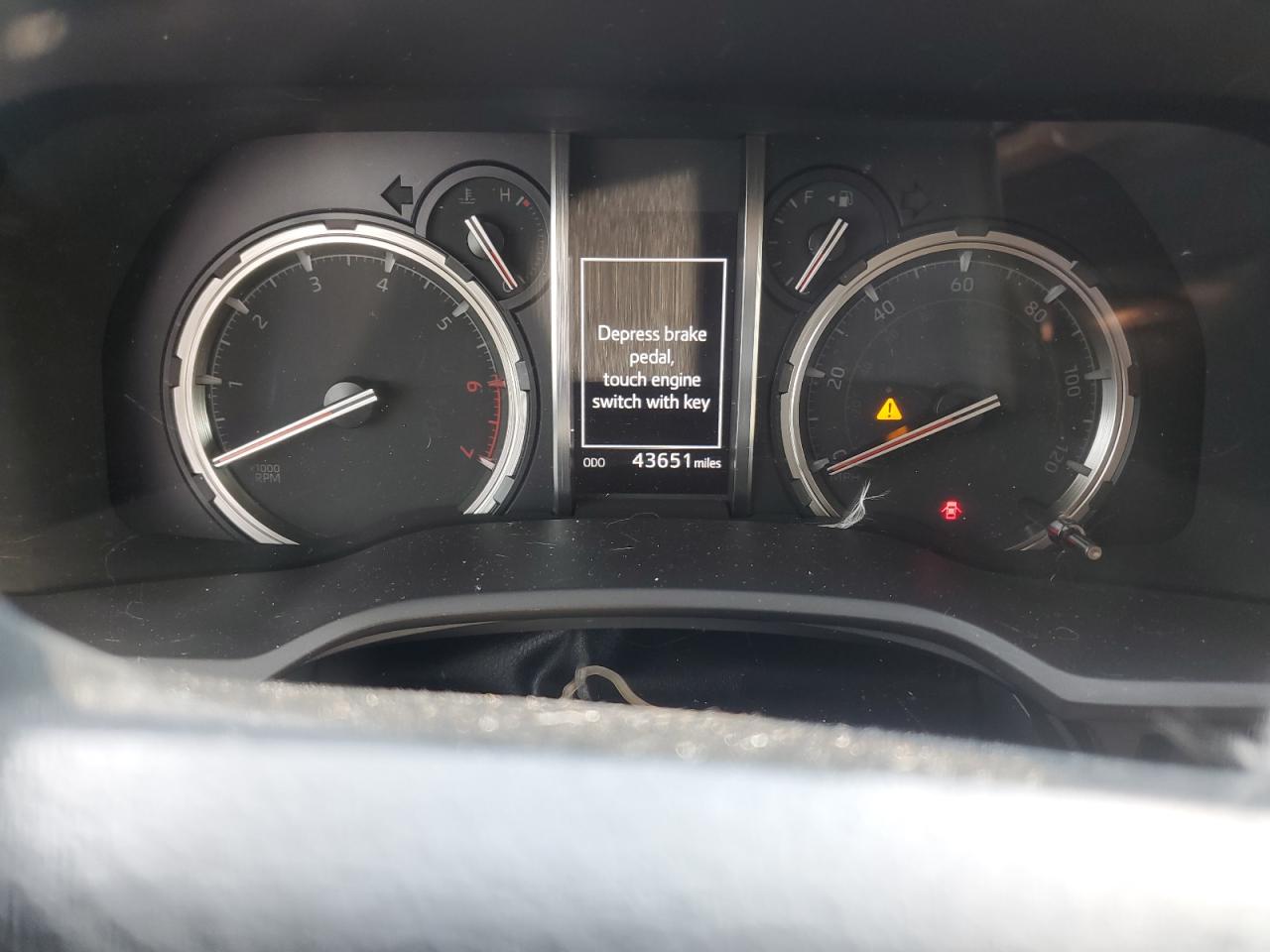 2020 Toyota 4Runner Sr5/Sr5 Premium VIN: JTEBU5JR6L5739478 Lot: 66879995