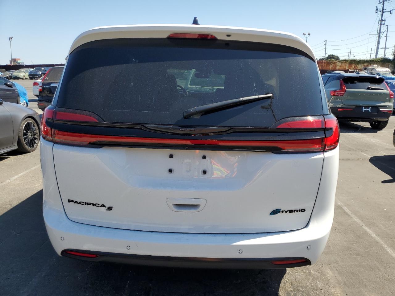 2024 Chrysler Pacifica Hybrid Select VIN: 2C4RC1S70RR200152 Lot: 68369575