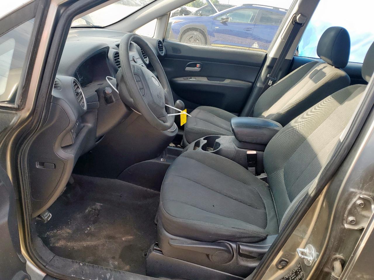 KNAFG528497251479 2009 Kia Rondo Base