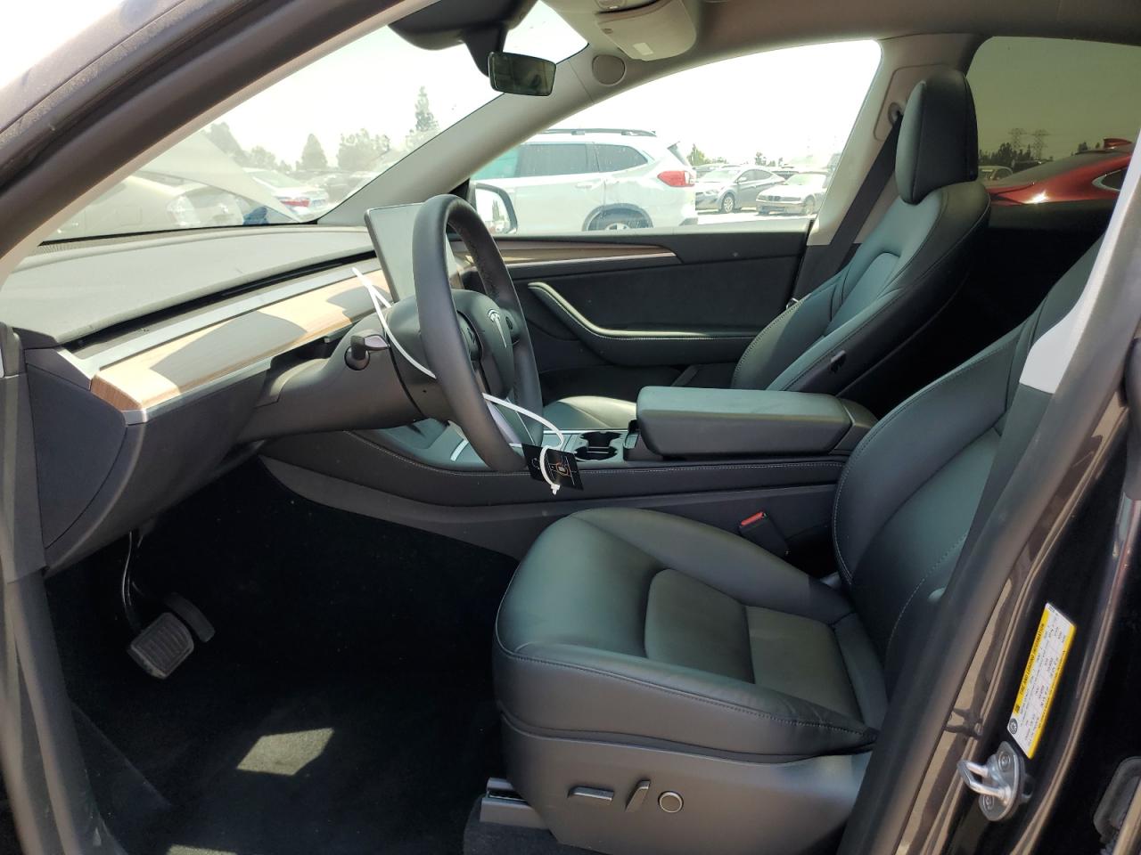 2025 Tesla Model Y VIN: 7SAYGAEE9SF225176 Lot: 66302205