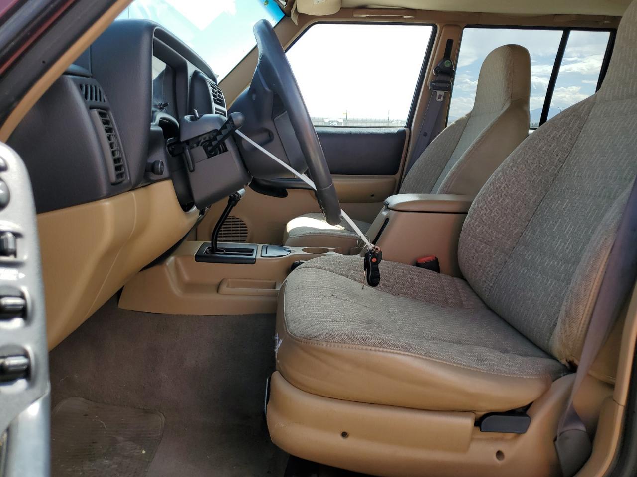 2001 Jeep Cherokee Sport VIN: 1J4FT48S21L538823 Lot: 70100595