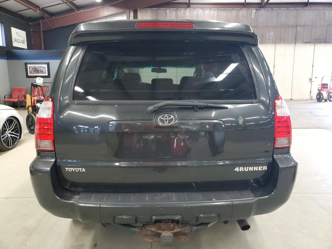 2008 Toyota 4Runner Limited VIN: JTEBT17R18K003222 Lot: 69913075