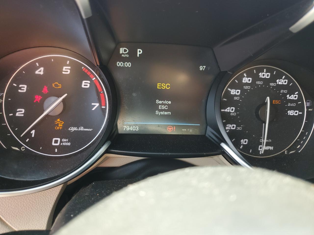 2017 Alfa Romeo Giulia Ti VIN: ZARFAECN7H7543060 Lot: 68543885